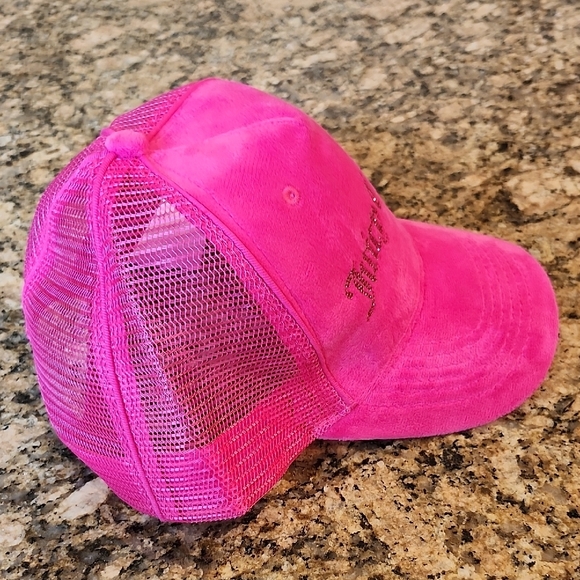 Juicy Couture Fuchsia Cap with Logo - Picture 4 of 7